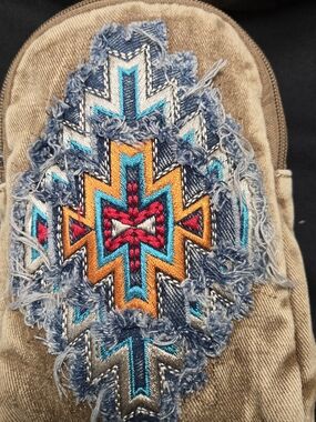 NWT(Rare)Montana West Tan Crossbody Bag with Turquoise Orange and Red Embroidery